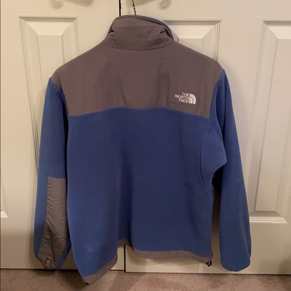 The North Face Women’s Denali jacket - Picture 2 of 3